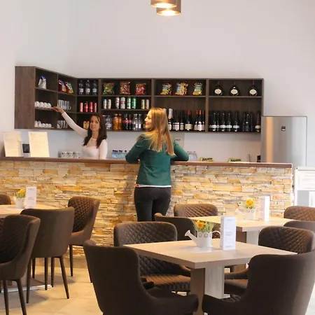 Otel Kekestetoi Medical 2*